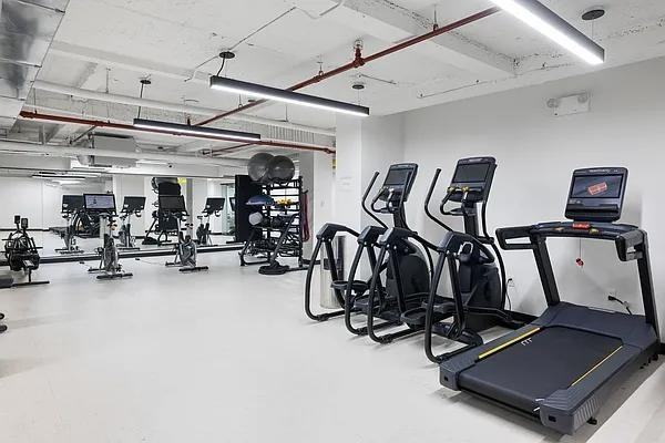 E 76th St #1J - Photo 7 of 17