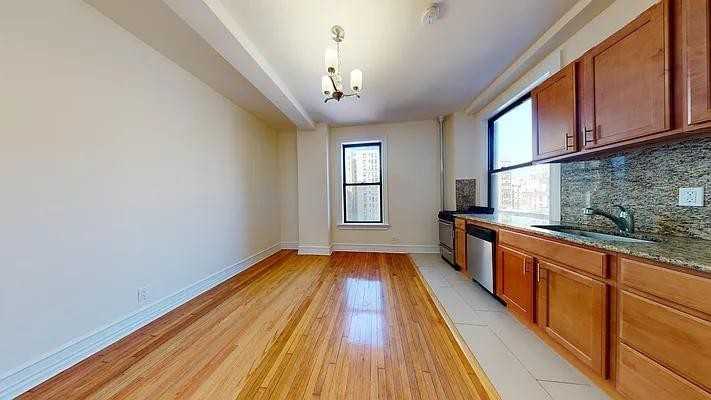 W 84th St #83 - Photo 3 of 19