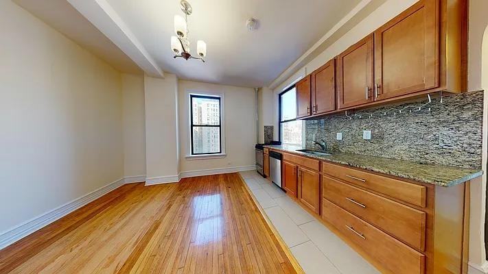 W 84th St #83 - Photo 4 of 19