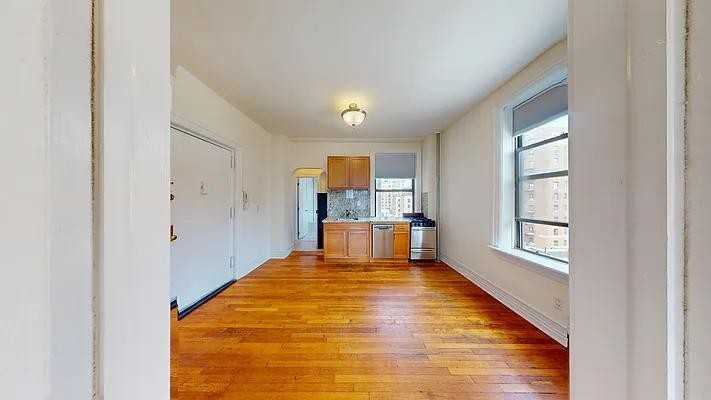 W 84th St #94 - Photo 5 of 20