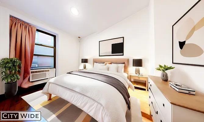 E 73rd St #3C - Photo 3 of 11