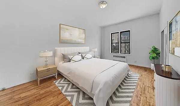 W 101st St #5DD - Photo 7 of 7