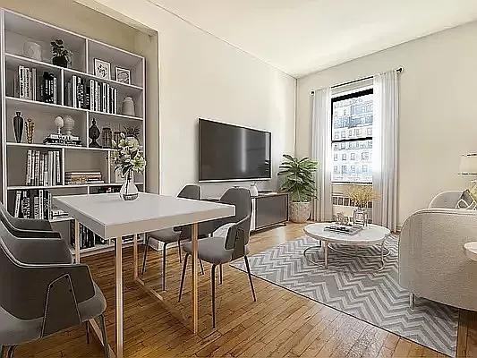 W 101st St #10H - Photo 6 of 20