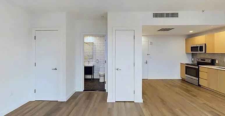 Amsterdam Ave #7L - Photo 2 of 14