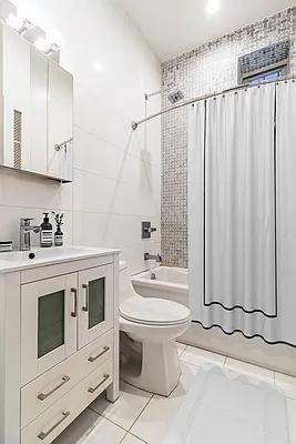 W 93rd St #2H - Photo 4 of 5