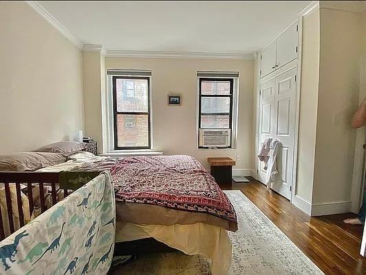 W 77th St #28 - Photo 7 of 10