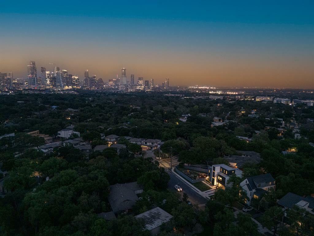 1401 Rabb Rd - Photo 2 of 40