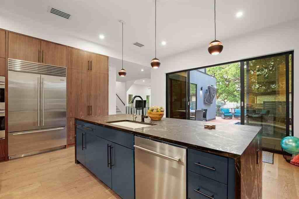 1401 Rabb Rd - Photo 6 of 40