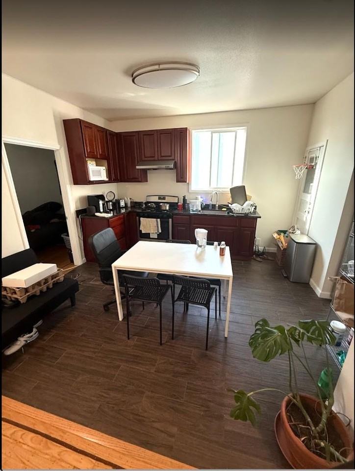 2201 Channing Way Apartments - Photo 3 of 9