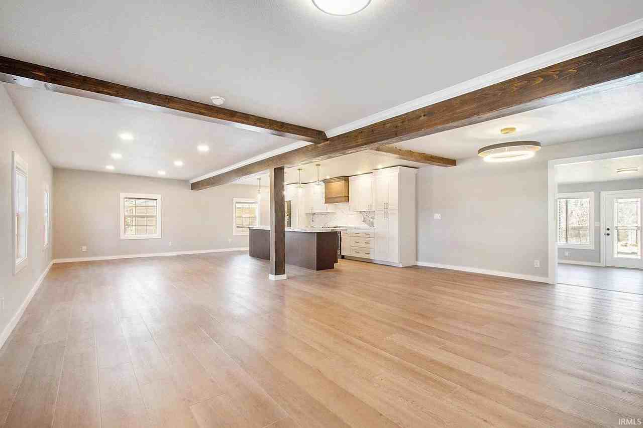 62583 Orange Rd - Photo 3 of 11