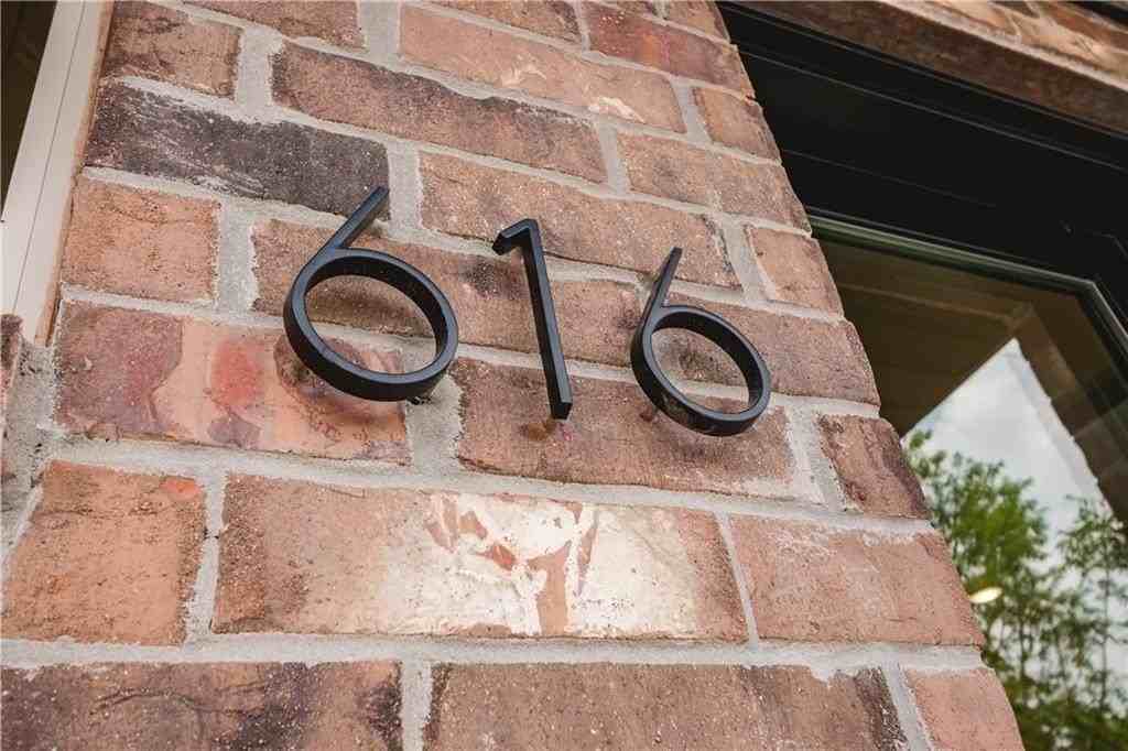 616 Nw 6th St - Photo 2 of 32