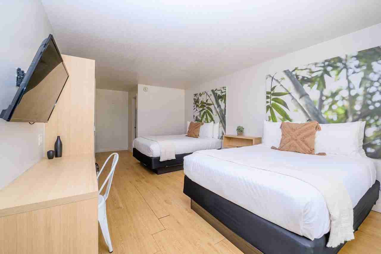 5245 W Irlo Bronson Memorial Hwy #1264145P - Photo 6 of 14