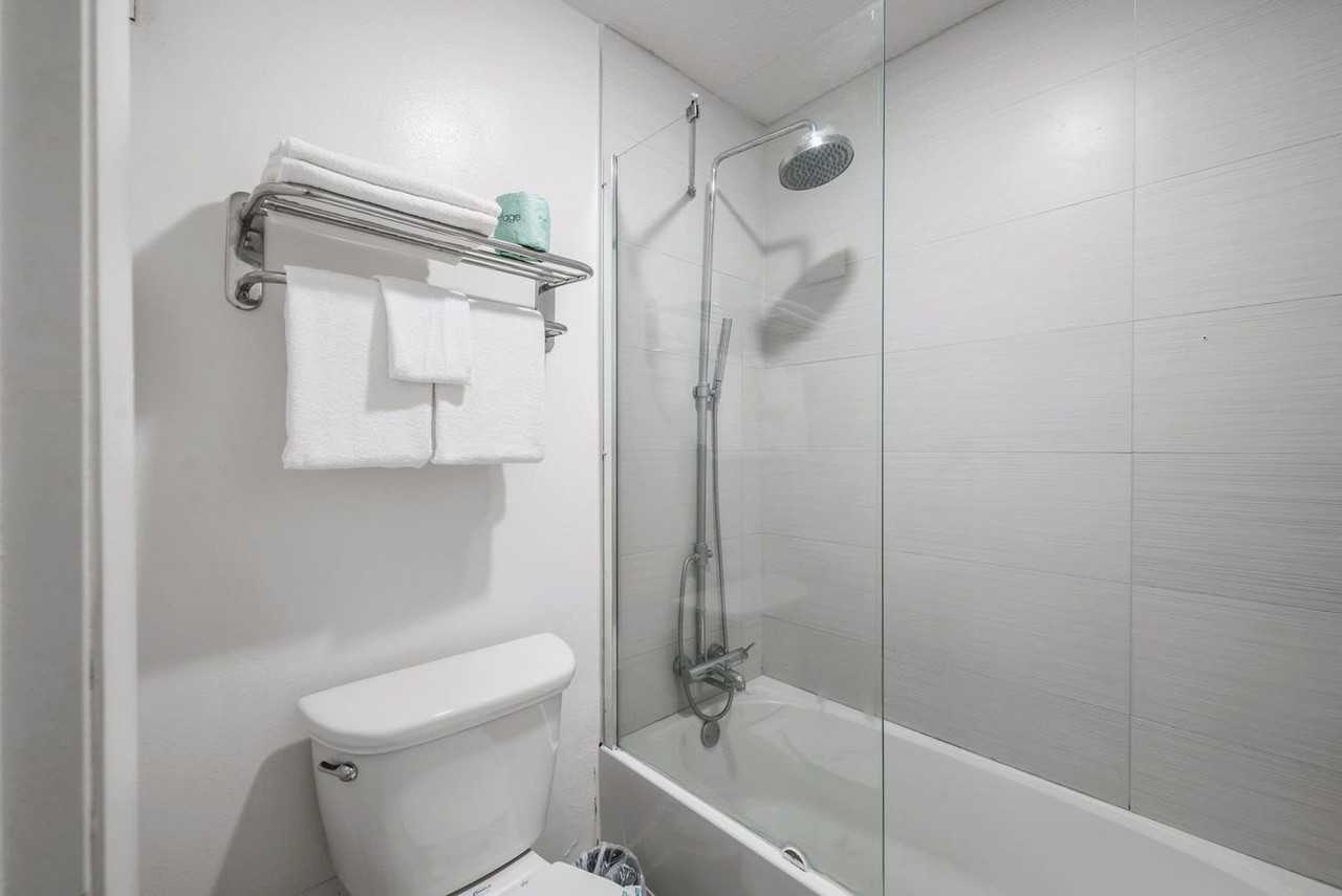 5245 W Irlo Bronson Memorial Hwy #1264145P - Photo 4 of 14