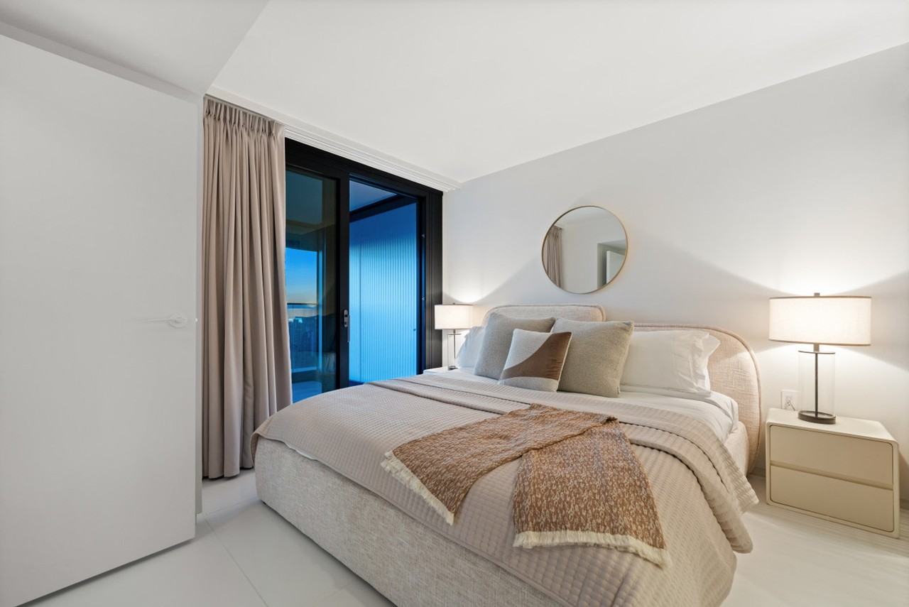 1033 Nelson St #1245487P - Photo 2 of 40