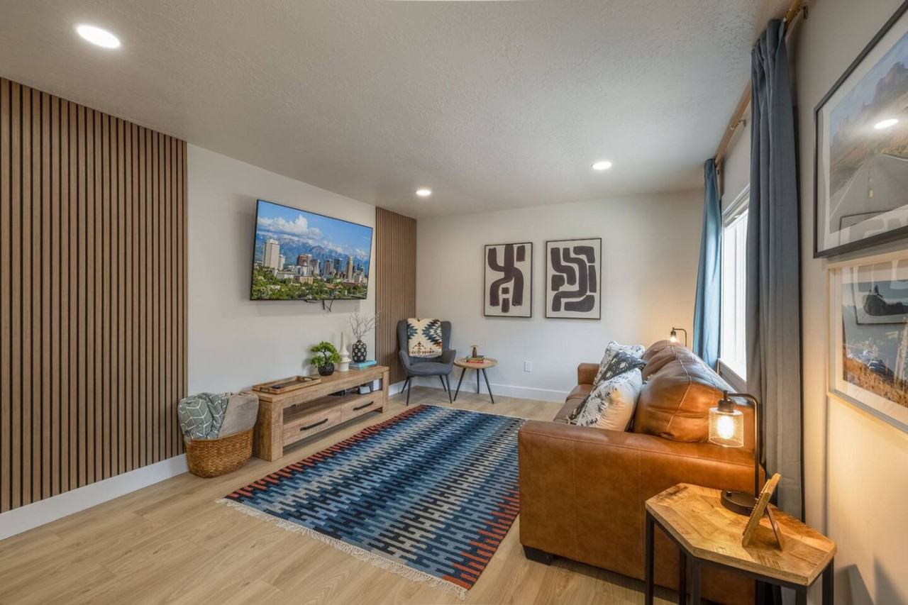 840 W 400 N #1249836P - Photo 3 of 35