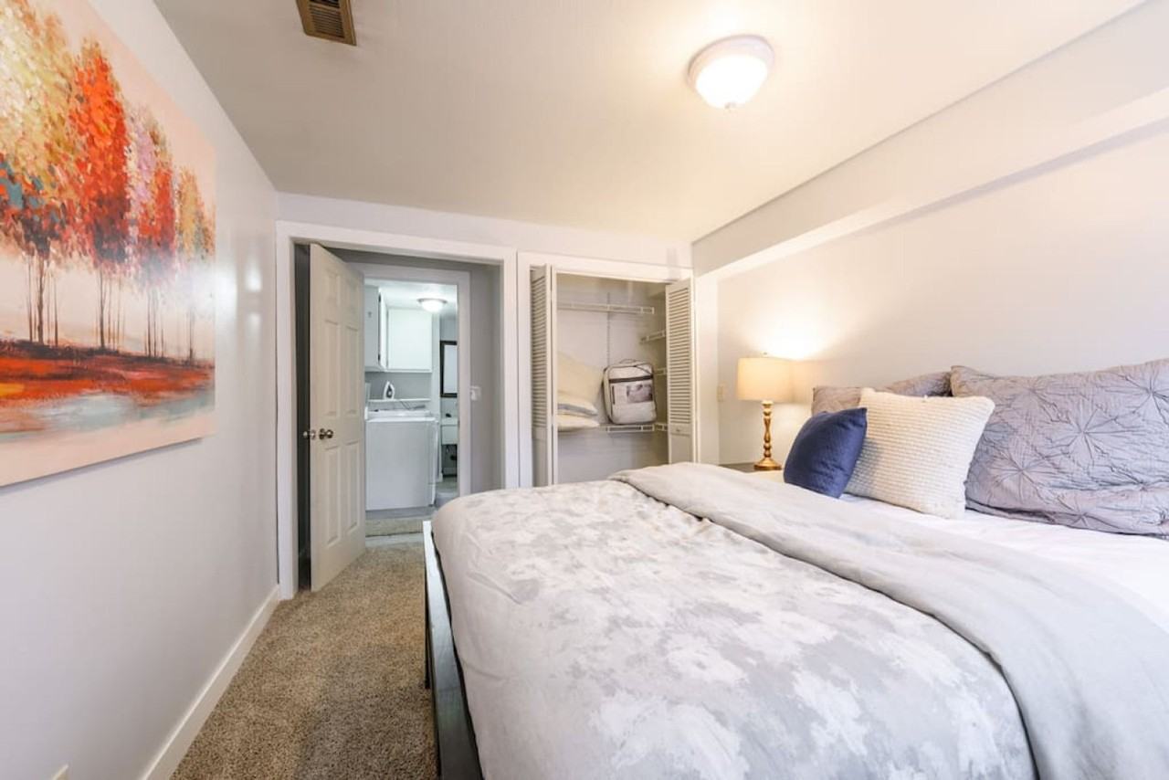 1416 E Hollow Dale Dr #1249837P - Photo 5 of 35