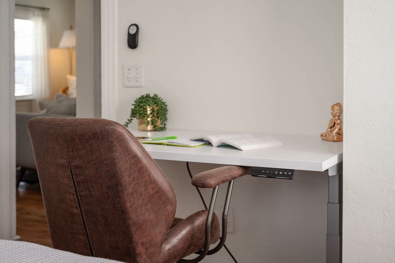 1307 Formosa Ave #1250011P - Photo 7 of 45