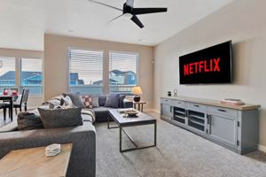 featured image of 5133 N Willowside Ave