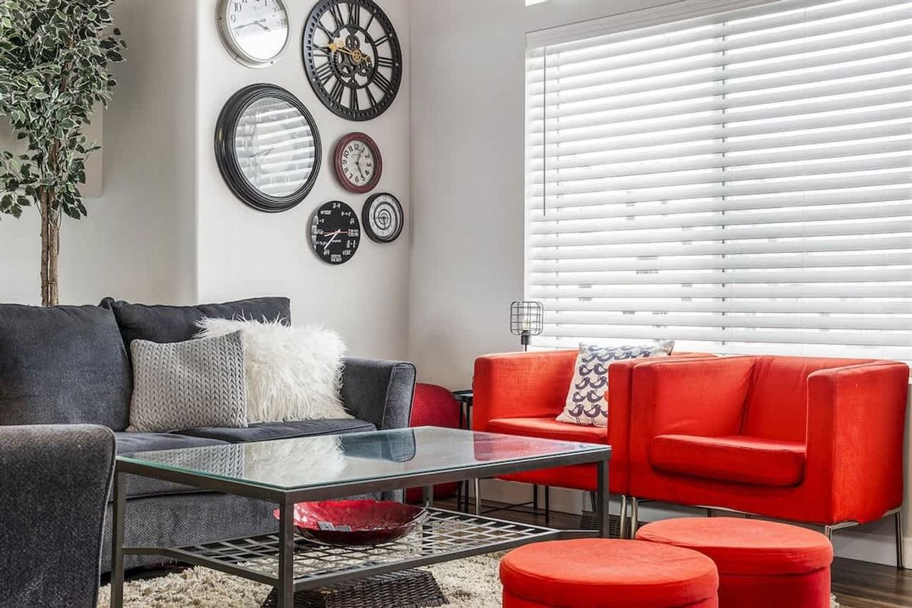 682 E 480 S #1250635P - Photo 2 of 28