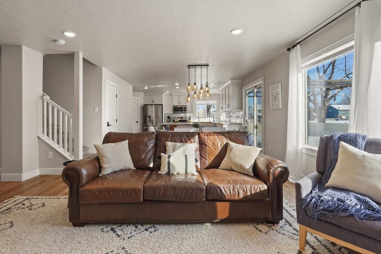 2549 W Tango Creek Dr #1250669P - Photo 3 of 47