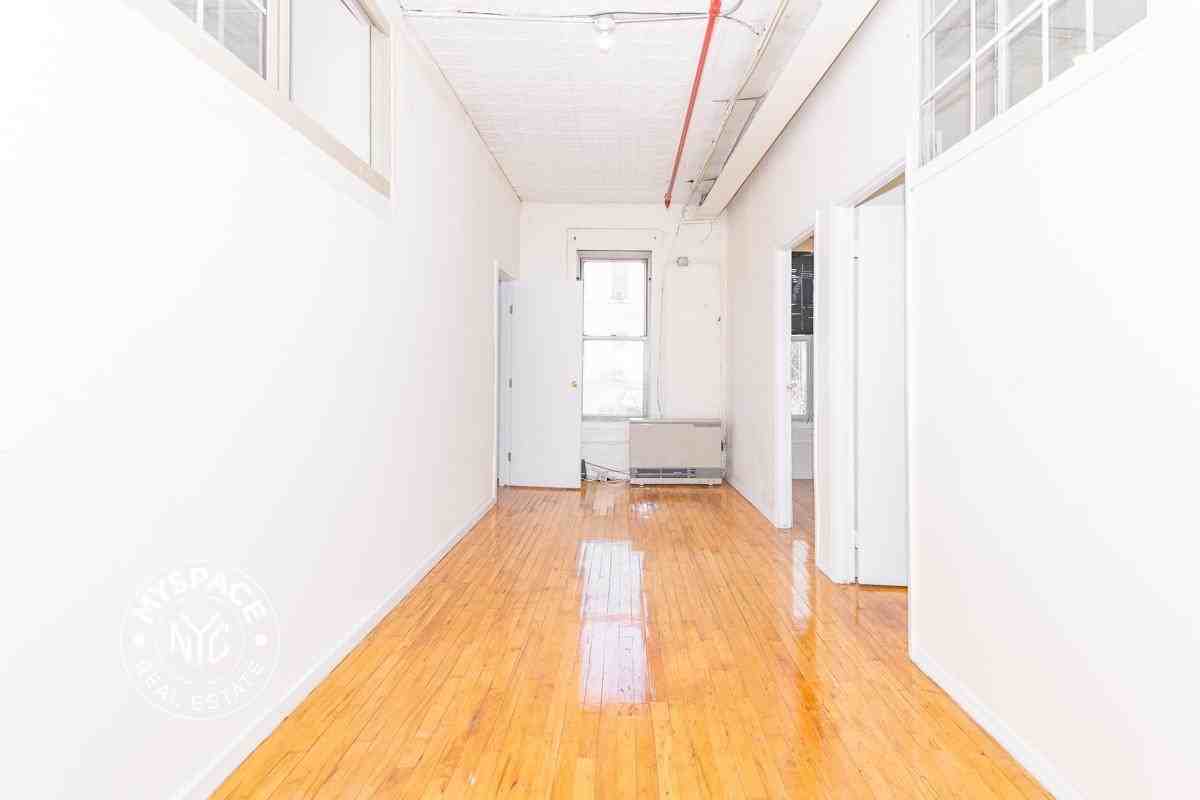 175 Stockholm St #209 - Photo 6 of 18
