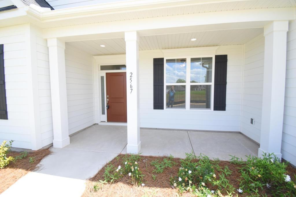 2567 Cornelius Pl Nw - Photo 3 of 38