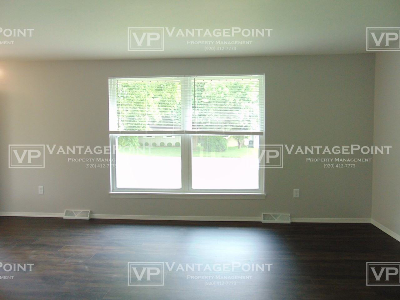 1009 Rogues Way - Photo 3 of 18