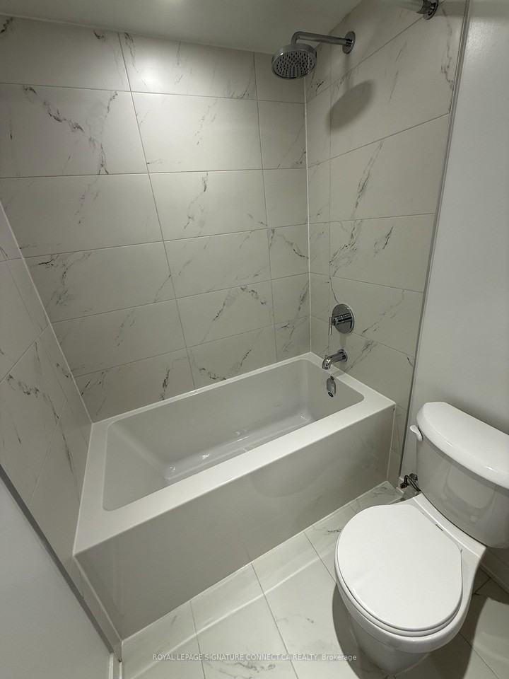 880 The Queensway #208 - Photo 2 of 16