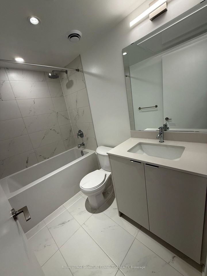 880 The Queensway #208 - Photo 3 of 16