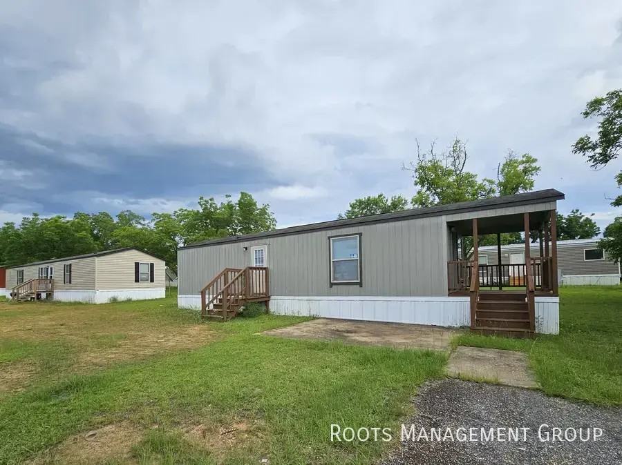 2710 W Oakridge Dr #81