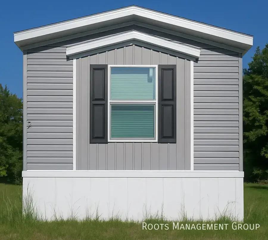 33 Brandi St #33 - Photo 2 of 9