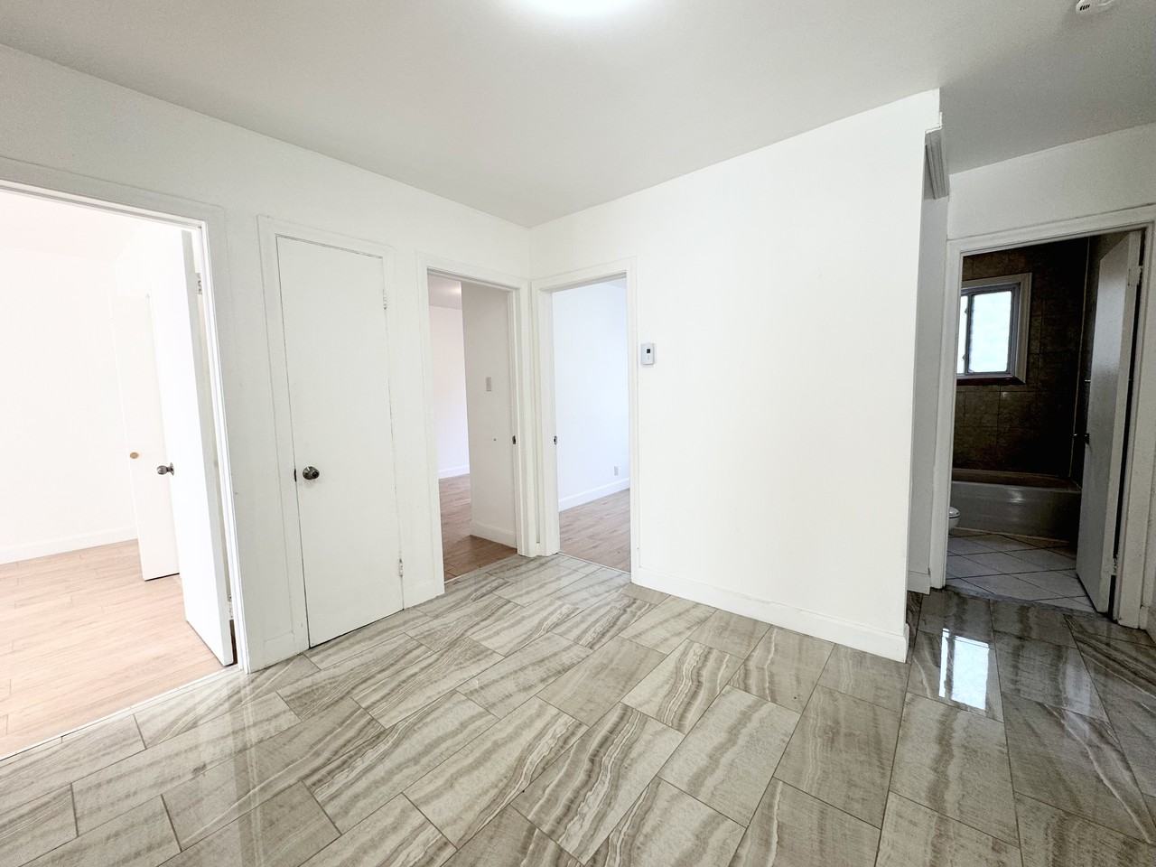 11313 Avenue Edger - Photo 3 of 10