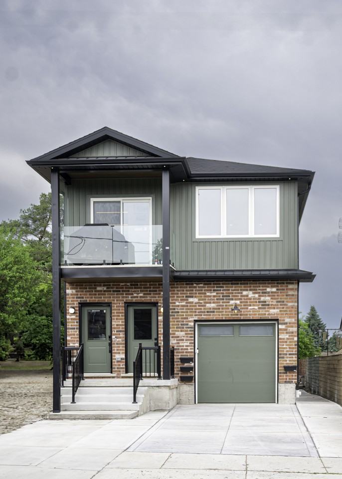 578 Guelph Street - Photo 2 of 24