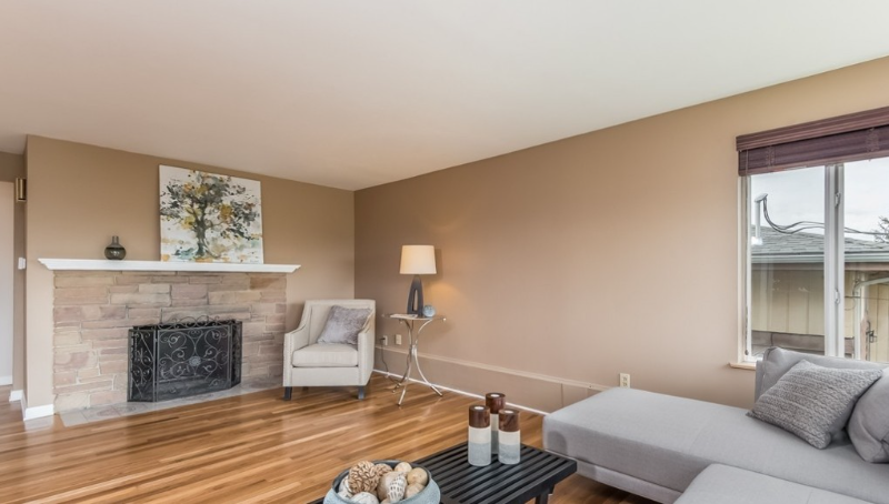 7921 7th Ave Sw - Photo 3 of 17