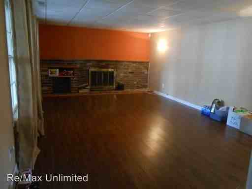 28 Kingsbridge Dr - Photo 3 of 23