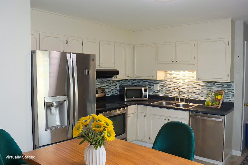 1014 Cheery Hill Dr - Photo 2 of 21
