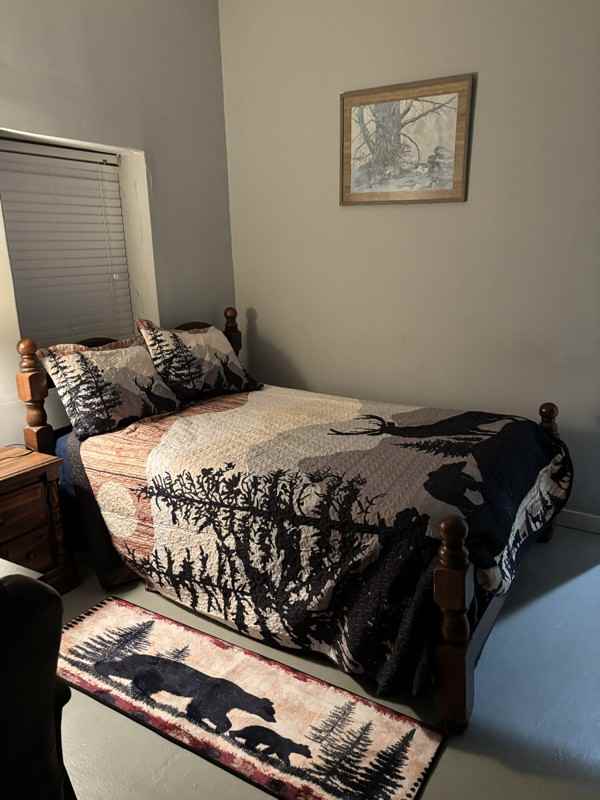 102 Strickland Dr - Photo 2 of 13