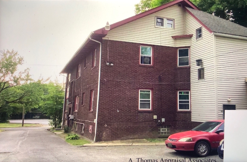 280 Fairgreen Ave #3 - Photo 3 of 24