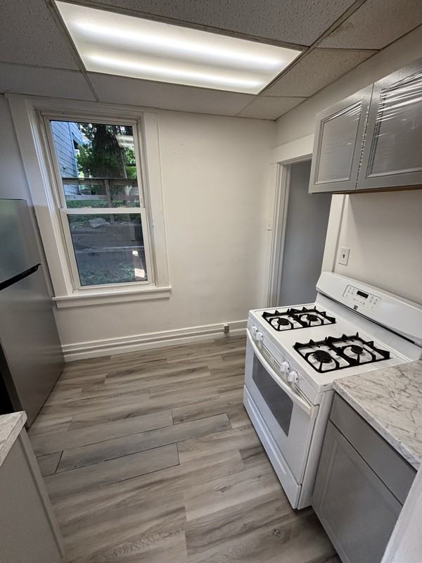 702 Airbrake Ave - Photo 3 of 20