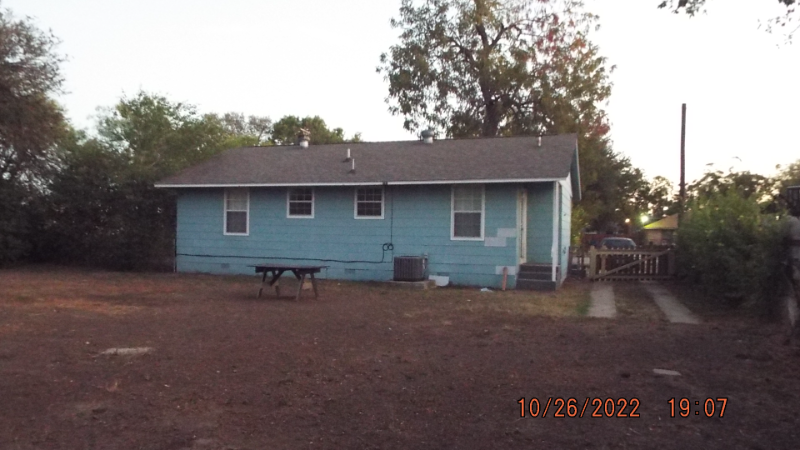 141 Julia Helen Dr - Photo 2 of 18