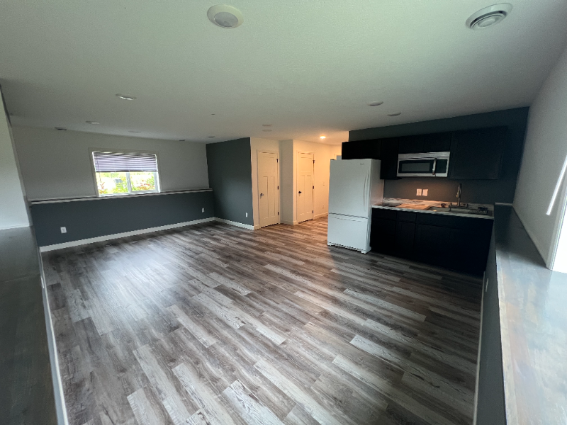 12470 42nd Ave - Photo 4 of 20