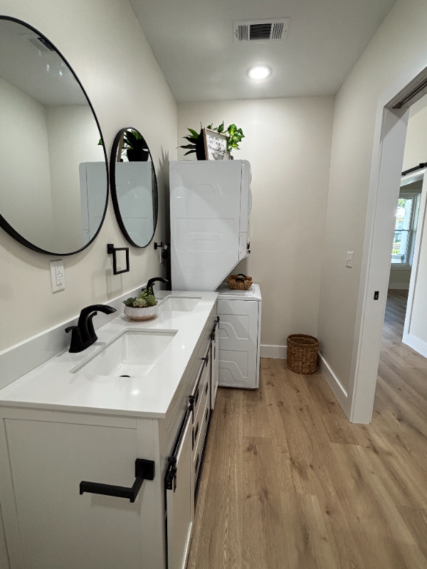 321 E Main St - Photo 6 of 13