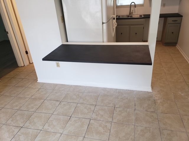 280 W Main St #1 - Photo 7 of 10