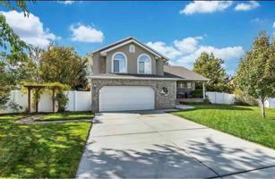 featured image of 854 Southeast Catawba Road