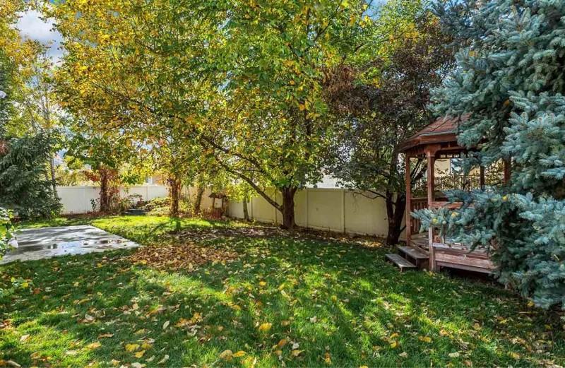 854 Meadow Lake Road - Photo 2 of 10