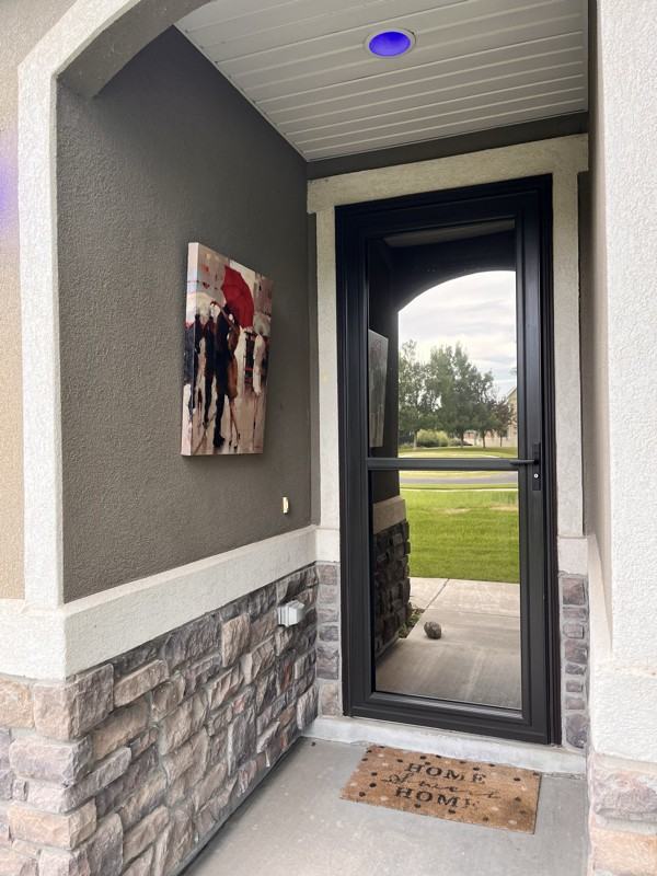 1110 Sutton Dr - Photo 3 of 17