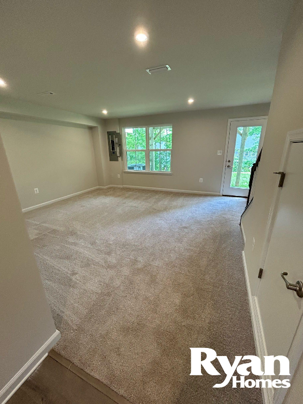 8687 Stevenson Lane - Photo 3 of 9