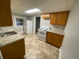 featured image of 423 E Main St