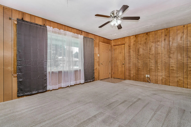 607 Powell St - Photo 3 of 16