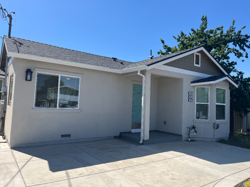 2729 Rio Linda Blvd - Photo 2 of 11